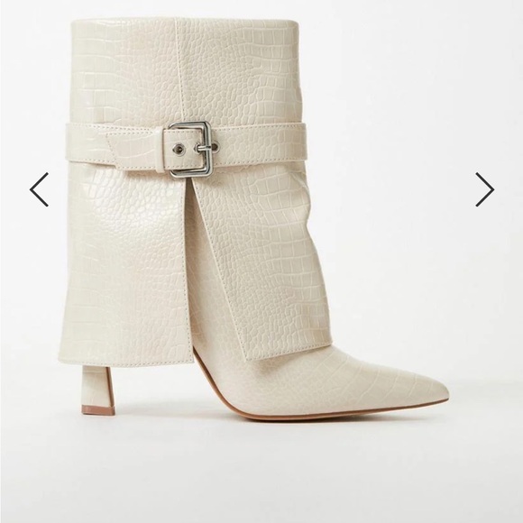 Ankle Boot - Picture 6 of 9